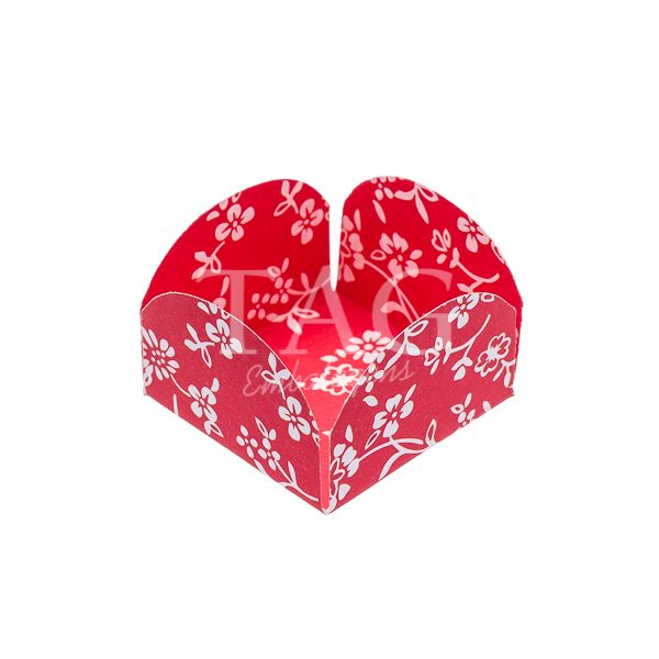 FORMINHA 4 PÉTALAS FLORAL VERMELHA C- BRANCO